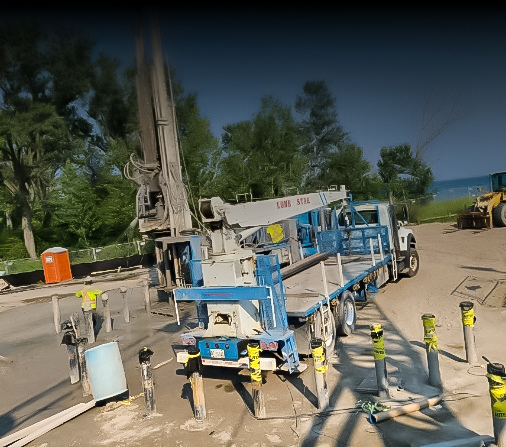 Rig putting in tub piles